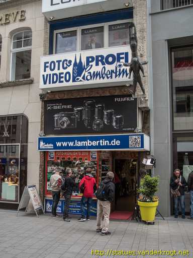 Köln /  Zwei Jungen mit Kamera