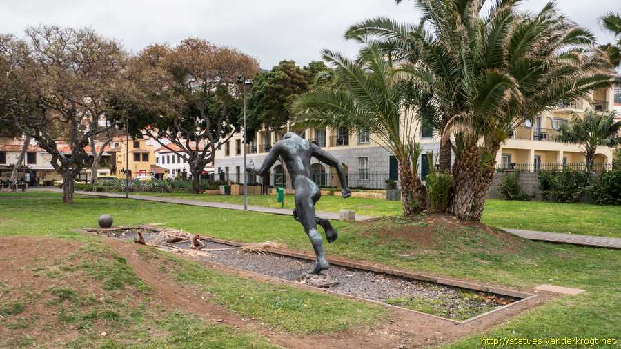 Funchal - Monumento ao Jogador de Futebol