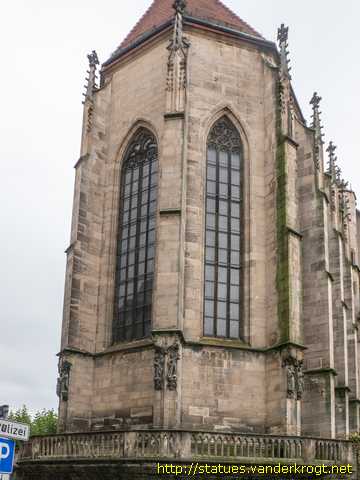 Tübingen /  Heiligenstatuen an der Stiftskirche St. Georg