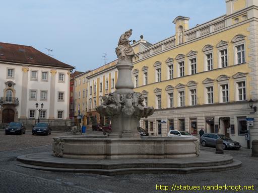 Passau /  Wittelsbacher Brunnen