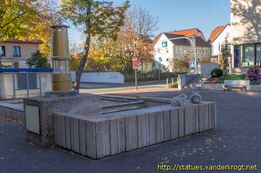 Bad Arolsen /  Brunnen 10 Jahre Städtepartnerschaft Bad Arolsen - Heusden-Zolder