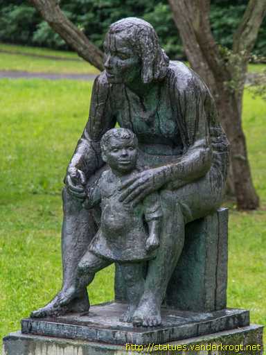 Stralsund /  Mutter mit Kind