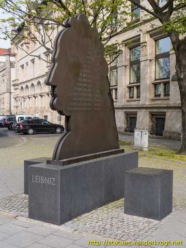 Hannover /  Leibniz-Denkmal