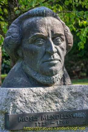 Dessau /  Moses Mendelssohn