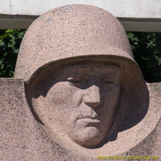 Tallinn /  Mälestusmärk 'Kõigile Eestlastele II maailmasõjas'