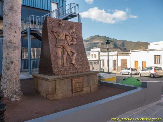Gáldar /  Homenaje a la Lucha Canaria
