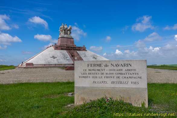 Souain-Perthes-lès-Hurlus /  Monument Ossuaire de Navarin