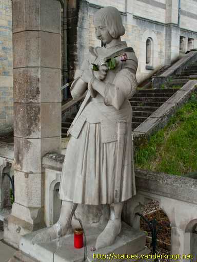 Domrémy-la-Pucelle /  Jeanne d'Arc en prière