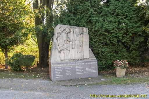 Aulnoye-Aymeries /  Monument aux déportés et résistants