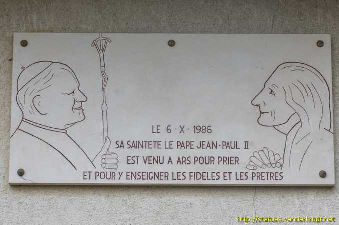 Ars-sur-Formans /  Plaque Jean-Paul II et St. Jean-Marie Vianney