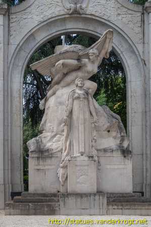 Bourg-en-Bresse /  Monument de la Victoire