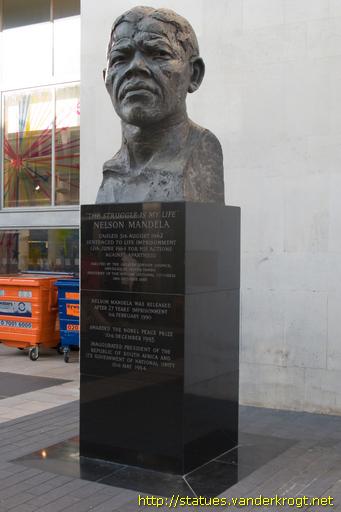 London /  Nelson Mandela