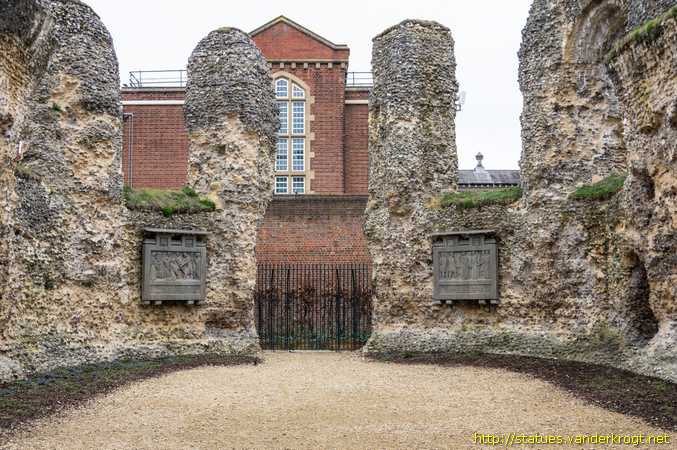 Reading /  Hugh de Boves and Hugh of Faringdon Memorials