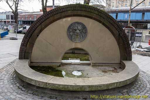 Bristol /  George V Fountain
