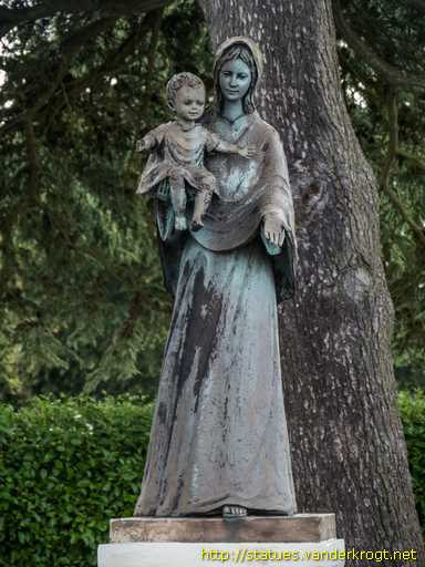 Saint Peter Port /  Saint Mary and Child