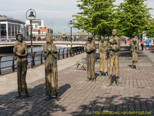 Dublin - Baile Átha Cliath /  Famine - <i>an Gorta</i>