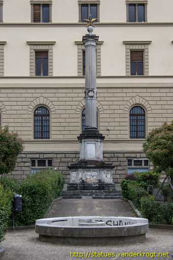 Arezzo /  Monumento ai Caduti del Risorgimento