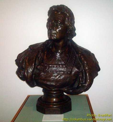 New Haven /  Bust of Christopher Columbus