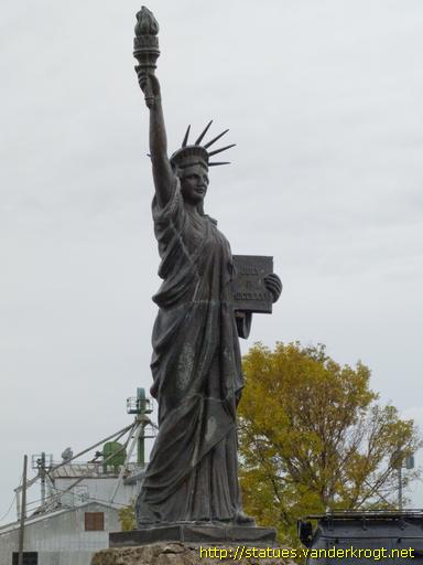 Gering /  Replica of the Statue of Liberty