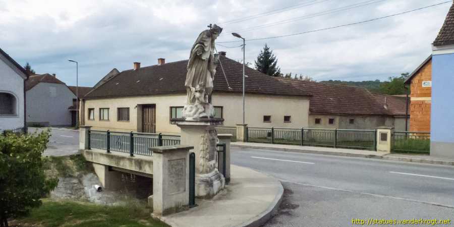 Großweikersdorf - Sankt Johannes von Nepomuk
