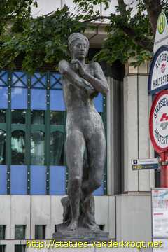 Wien - Sieben Skulpturen von Anton Hanak