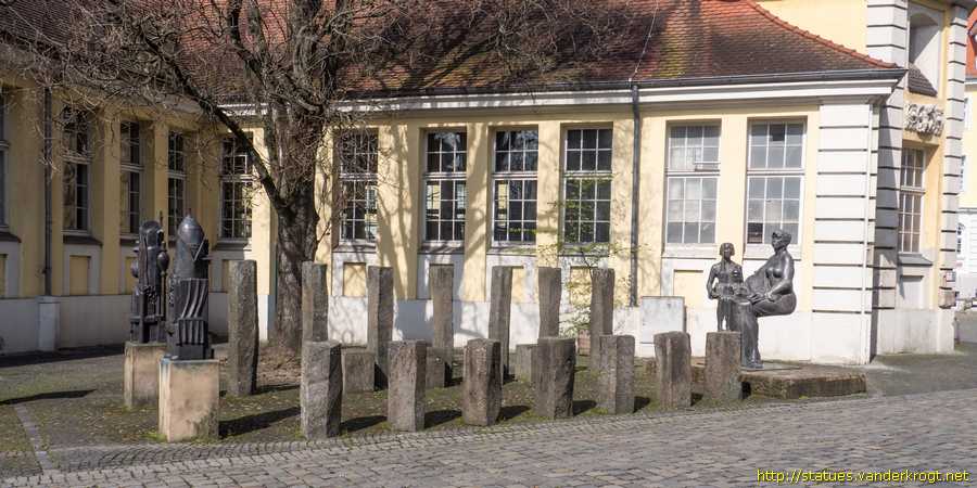 Herford - Reichsabtei-Denkmal