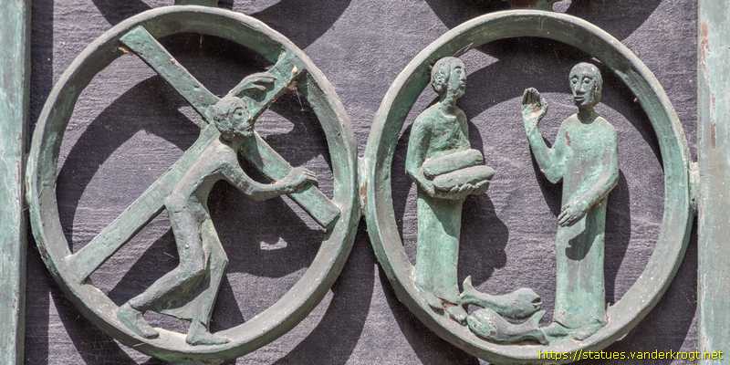Rees - Bronzetüren der St.-Mariä-Himmelfahrt-Kirche