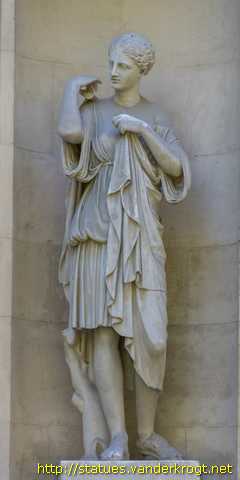 Lyon - Copies des statues antiques