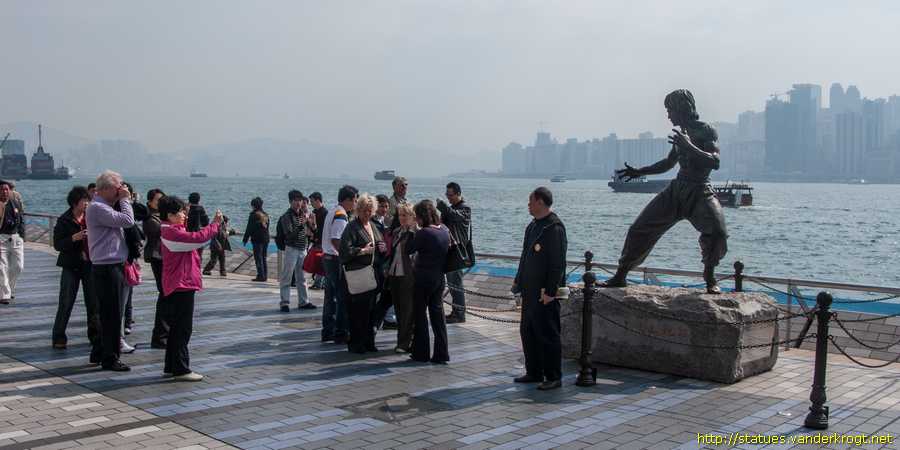 Hong Kong Island 香港島 - Bruce Lee