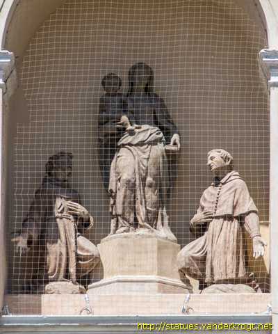 Guastalla - Statue dei Santi al Cattedrale di SS. Pietro e Paolo