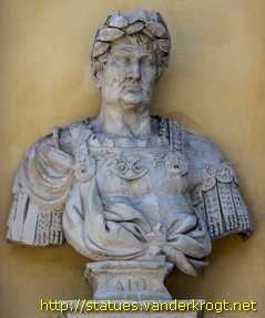 Modena - Busti di imperatori romani