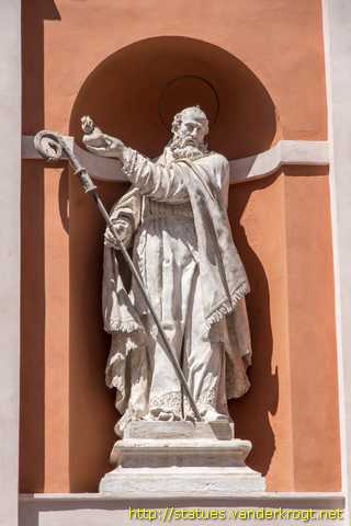 Modena - Statue dei Santa alla Chiesa di San Barnaba