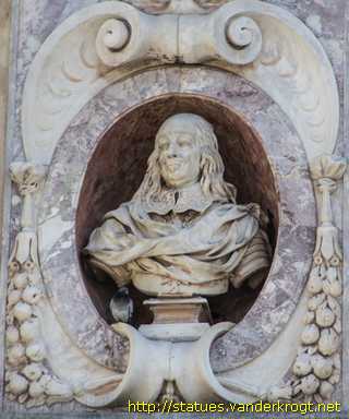 Pisa - Busti dei Granduchi medicei