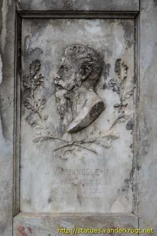 Arezzo - Monumento ai Caduti del Risorgimento