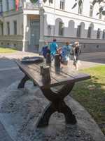 Liepāja - Skulptūru grupu 'Pilsētā, kurā piedzimst vējš'