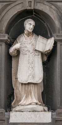 Funchal - Quatro estátuas de santos jesuítas