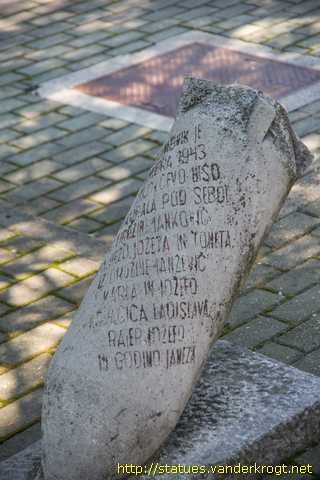 Šentjernej - Spomenik narodnoosvobodilnega boja (NOB)